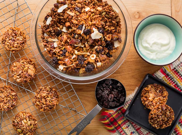 DIY granola is dead simple and ridiculously satisfying



  