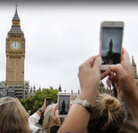 'Sad, but a happy sad': Londoners fret about four years without Big Ben
	