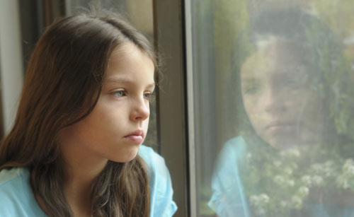 3 ways you unknowingly destroy your children's self-esteem