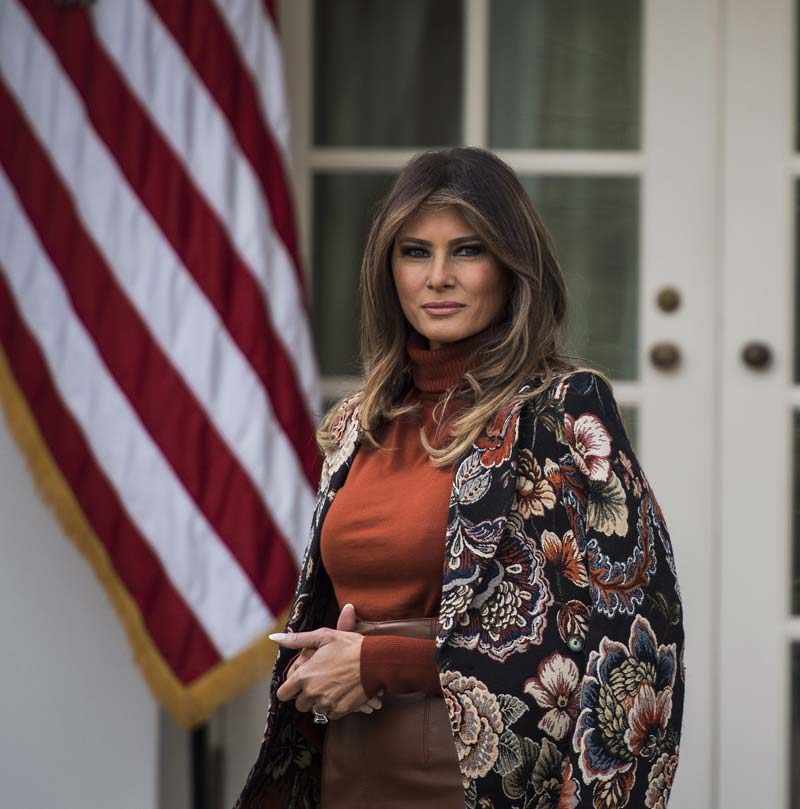 Newspaper apologizes, agrees to pay damages for 'false statements' about Melania Trump
	